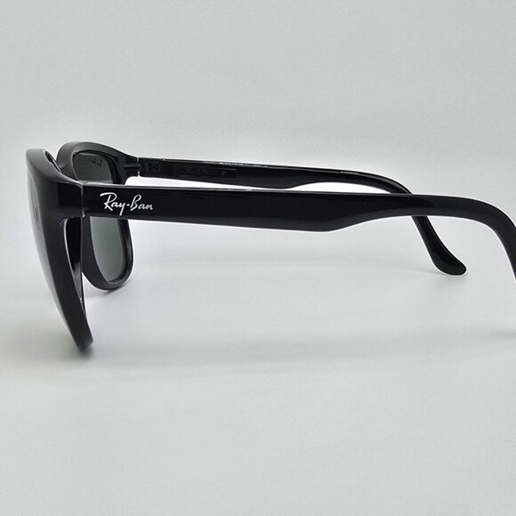 Ray-Ban B&L L1717 Cats 2000 Sunglasses w/ Case main image 9
